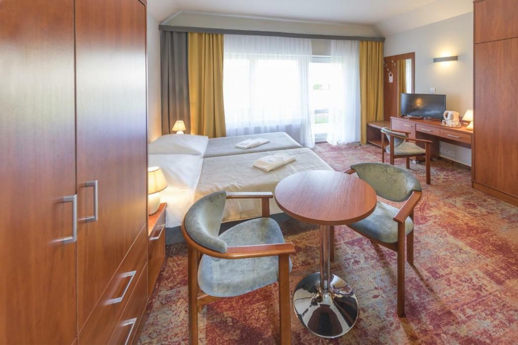 Osrodek Wypoczynkowo-Rehabilitacyjny "Bryza" Hotel Dźwirzyno Eksteriør billede